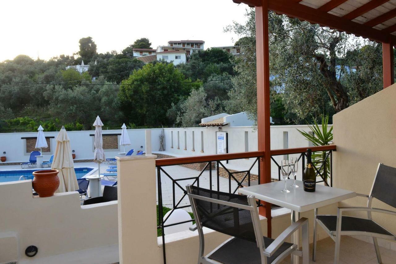 Hotel Marina Kolios Екстериор снимка
